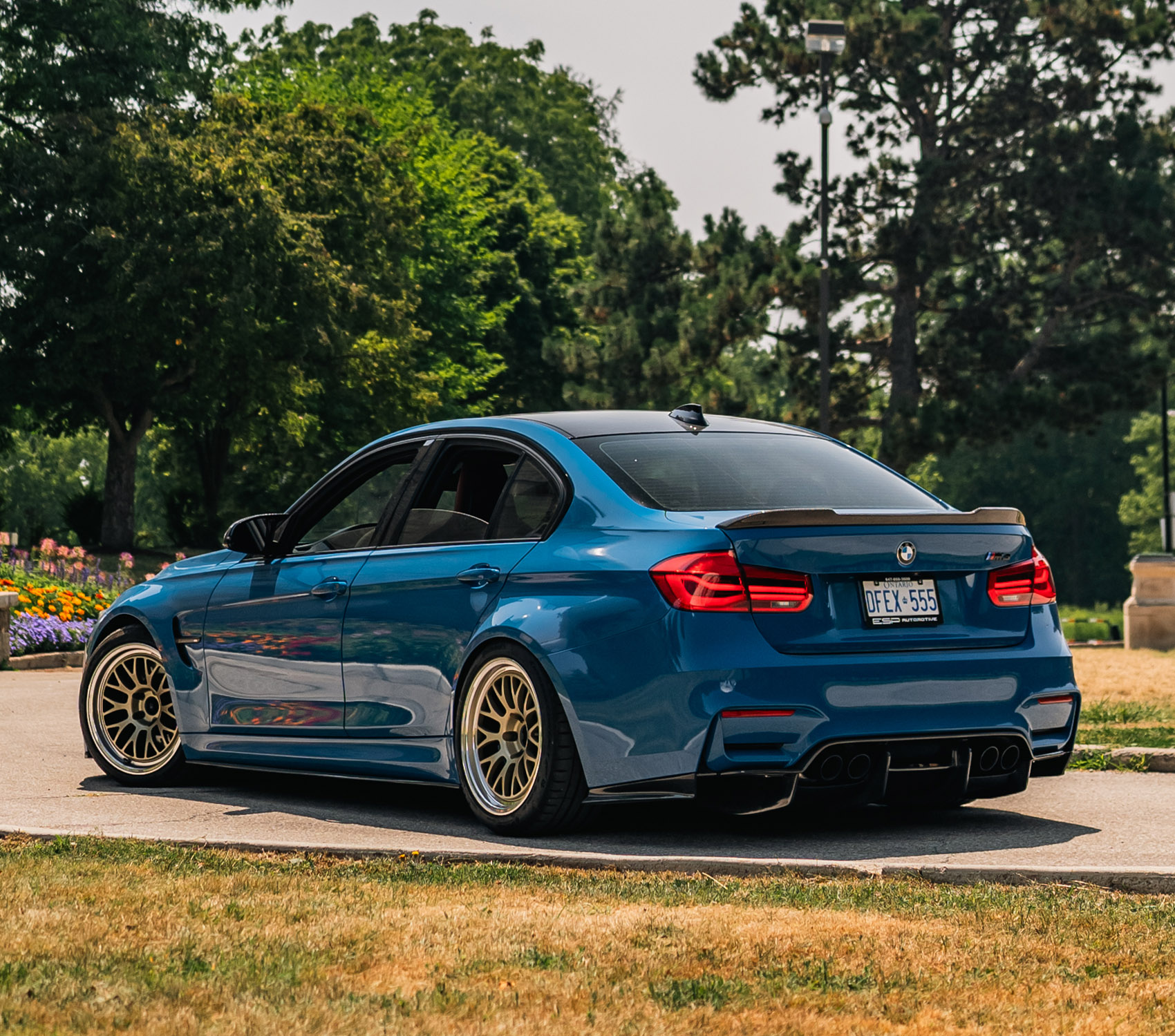F80 M3 Rear CS10R Weiss Gold